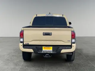 Toyota Tacoma 2020 4x4 SR5 V6 4dr Double Cab 5.0 ft SB