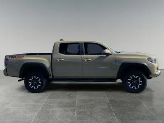 Toyota Tacoma 2020 4x4 SR5 V6 4dr Double Cab 5.0 ft SB