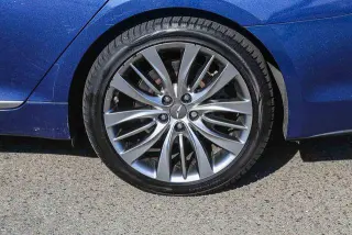 Genesis G80 2017 5.0 Ultimate 4dr Sedan