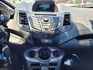 Ford Fiesta 2014 SE 4dr Sedan