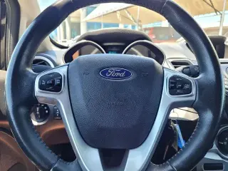 Ford Fiesta 2014 SE 4dr Sedan