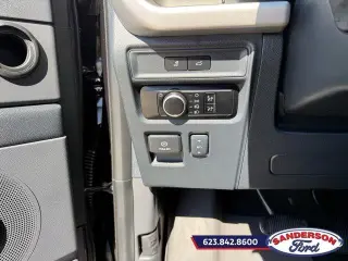 Ford Expedition 2024 4x4 XLT 4dr SUV