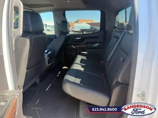 GMC Sierra 1500 Limited 2022 4x4 SLT 4dr Crew Cab 5.8 ft. SB