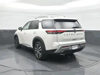Nissan Pathfinder 2024 Platinum 4dr SUV