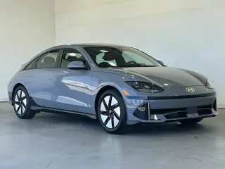 Hyundai IONIQ 6 2023 SE Standard Range 4dr Sedan