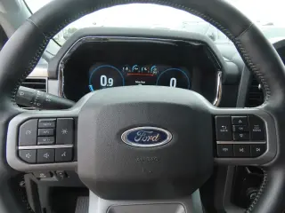 Ford F-150 2021 4x2 XL 4dr SuperCrew 5.5 ft. SB