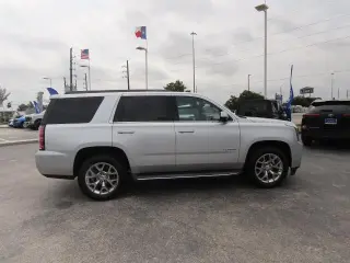 GMC Yukon 2015 4x2 SLT 4dr SUV