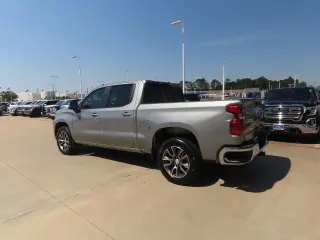Chevrolet Silverado 1500 2024 4x2 LT 4dr Crew Cab 5.8 ft. SB