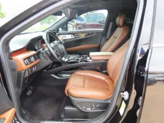 Lincoln Nautilus 2023 AWD Reserve 4dr SUV