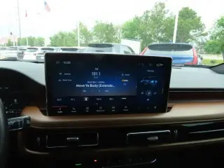 Lincoln Nautilus 2023 AWD Reserve 4dr SUV