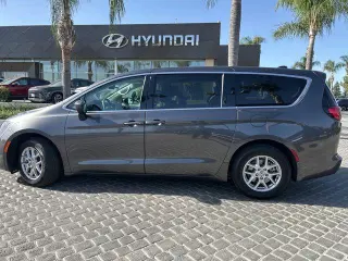 Chrysler Voyager 2022 LX 4dr Mini-Van