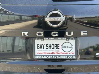 Nissan Rogue 2022 AWD SV 4dr Crossover