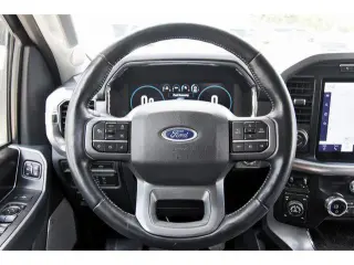 Ford F-150 2021 4x4 XL 4dr SuperCrew 5.5 ft. SB