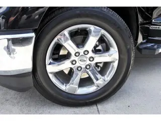 Ford F-150 2021 4x4 XL 4dr SuperCrew 5.5 ft. SB