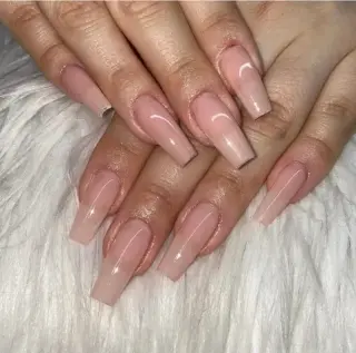 Uñas pedicura  y manicura