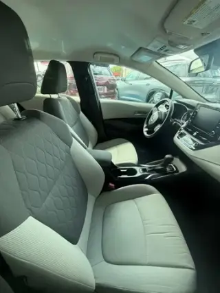 Corolla LE