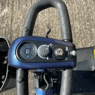 Used Quingo Pus mobility scoot