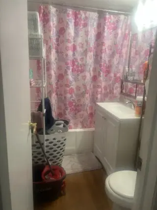 Cuarto en renta junio primero