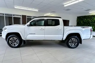 Toyota Tacoma 2022 4x4 TRD Pro 4dr Double Cab 5.0 ft SB 6M
