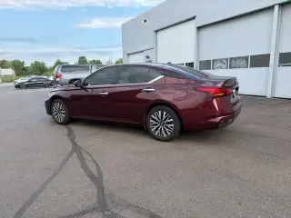 Nissan Altima 2025 2.5 SV 4dr Sedan