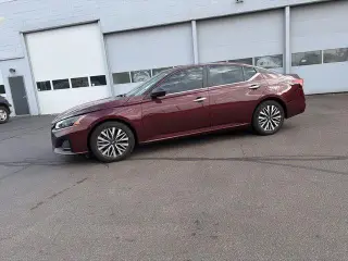 Nissan Altima 2025 2.5 SV 4dr Sedan