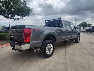 Ford F-250 Super Duty 2022 4x4 King Ranch 4dr Crew Cab 6.8 ft. SB Pickup
