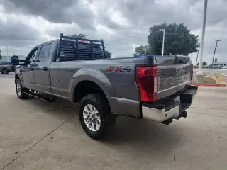 Ford F-250 Super Duty 2022 4x4 King Ranch 4dr Crew Cab 6.8 ft. SB Pickup
