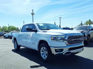 Ram 1500 2022 4x4 Laramie 4dr Crew Cab 5.6 ft. SB Pickup