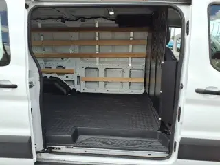 Ford Transit 2025 250 3dr SWB Low Roof Cargo Van