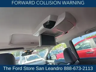 Honda Pilot 2020 AWD Touring 4dr SUV w/Rear Captain's Chairs