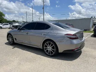 Genesis G70 2023 AWD 2.0T 4dr Sedan