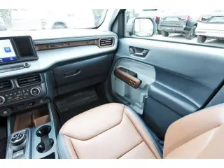 Ford Maverick 2022 AWD Lariat 4dr SuperCrew 4.5 ft. SB