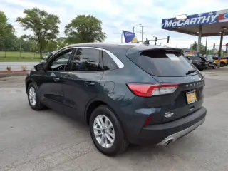 Ford Escape 2022 SE 4dr SUV