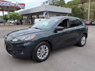 Ford Escape 2022 SE 4dr SUV