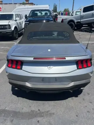 Ford Mustang 2025 EcoBoost 2dr Convertible
