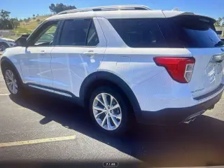 Ford Explorer 2021 AWD Platinum 4dr SUV