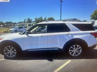 Ford Explorer 2021 AWD Platinum 4dr SUV