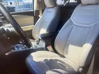 Ford Explorer 2021 AWD Platinum 4dr SUV