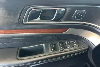 Ford Explorer 2019 AWD Platinum 4dr SUV