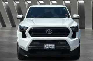 Toyota Tacoma 2025 4x4 SR5 4dr Double Cab 5.0 ft SB