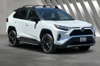 Toyota RAV4 Hybrid 2023 AWD XSE 4dr SUV