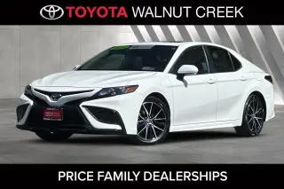 Toyota Camry Hybrid 2024 SE 4dr Sedan