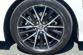 Toyota Camry Hybrid 2024 SE 4dr Sedan