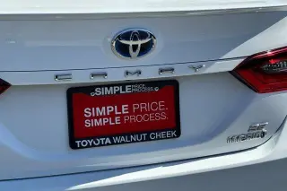 Toyota Camry Hybrid 2024 SE 4dr Sedan