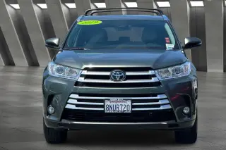 Toyota Highlander 2019 XLE 4dr SUV