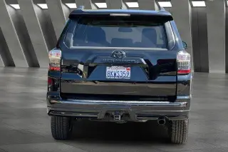 Toyota 4Runner 2019 AWD Limited Nightshade 4dr SUV