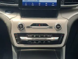 Ford Explorer 2023 AWD XLT 4dr SUV