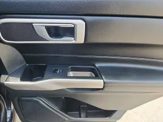 Ford Explorer 2023 AWD XLT 4dr SUV