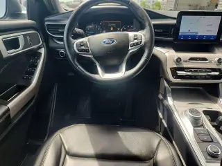 Ford Explorer 2023 AWD XLT 4dr SUV