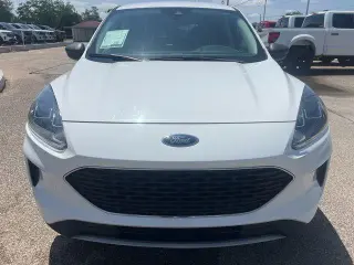 Ford Escape 2022 SE 4dr SUV